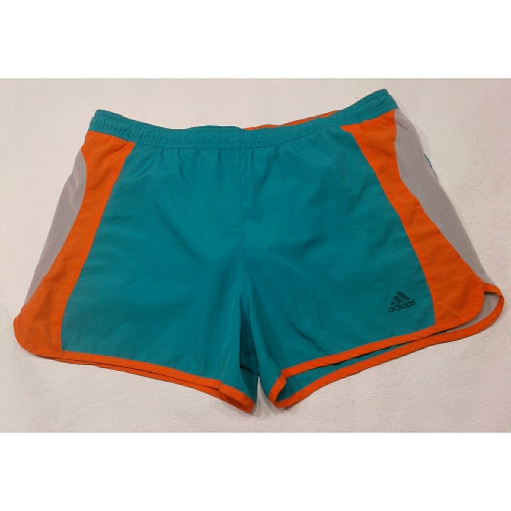 Adidas 3" running shorts size M